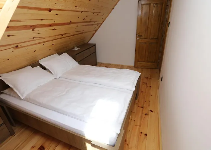 بيت للعطل Tara *